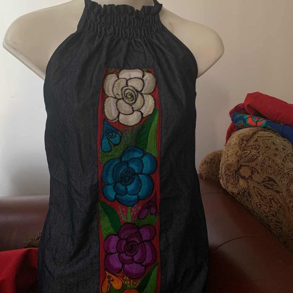 Beautiful dress  artesanal